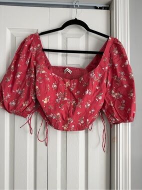 Abercrombie & Fitch Red Floral Puff-Sleeve with side lace up Crop Top